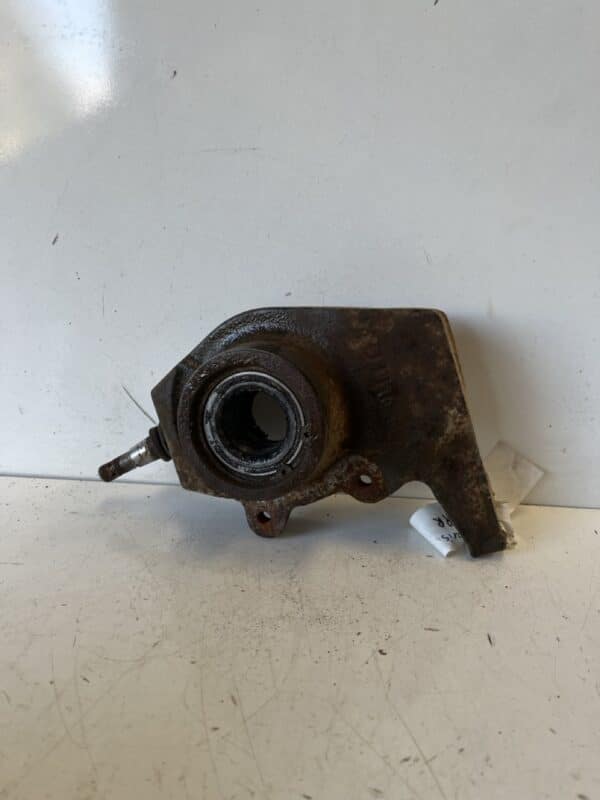Front Knuckle - Right - SP
